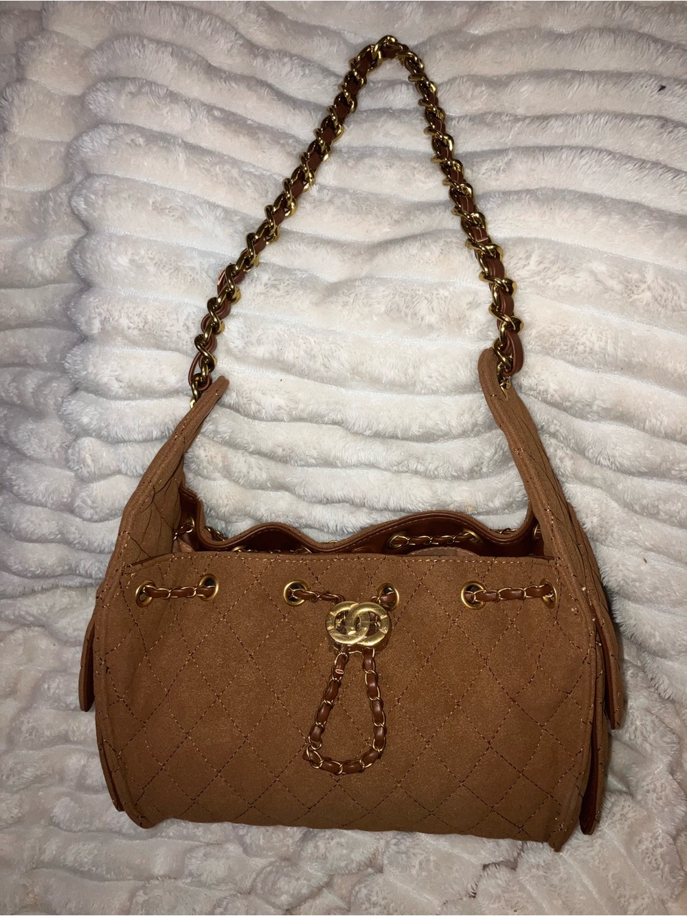 Adornia Brown Quilted Bag With Chain Strap and Side Pockets - Picture 2 of 16
